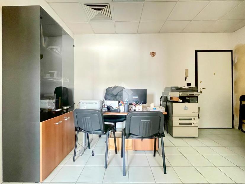 Trilocale in Via del Commercio 3, Ascoli Piceno