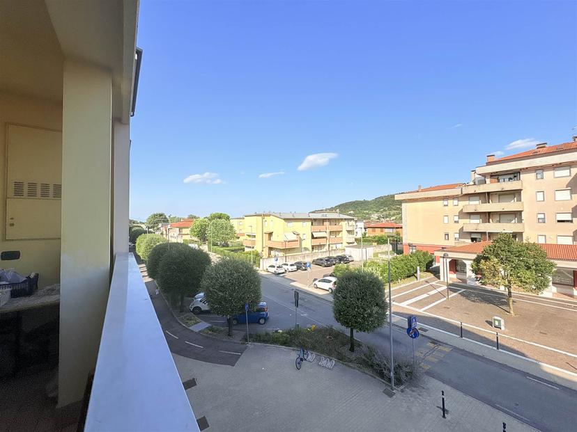 Quadrilocale in Via Puccini, Montecchio Maggiore — foto 3 di 5