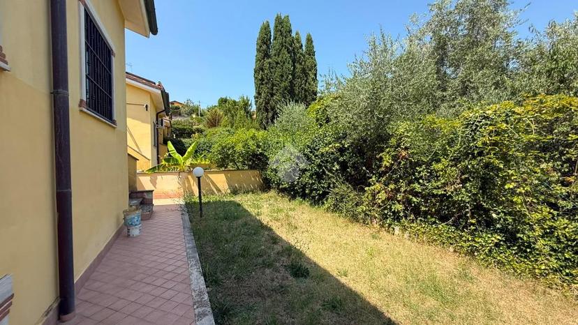 Villa in Via Giro dei Pini, Capena — foto 5 di 5