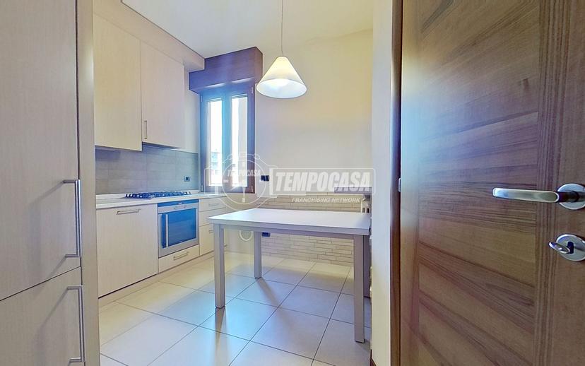 Trilocale in Via Ferrini 41, Lissone — foto 2 di 2
