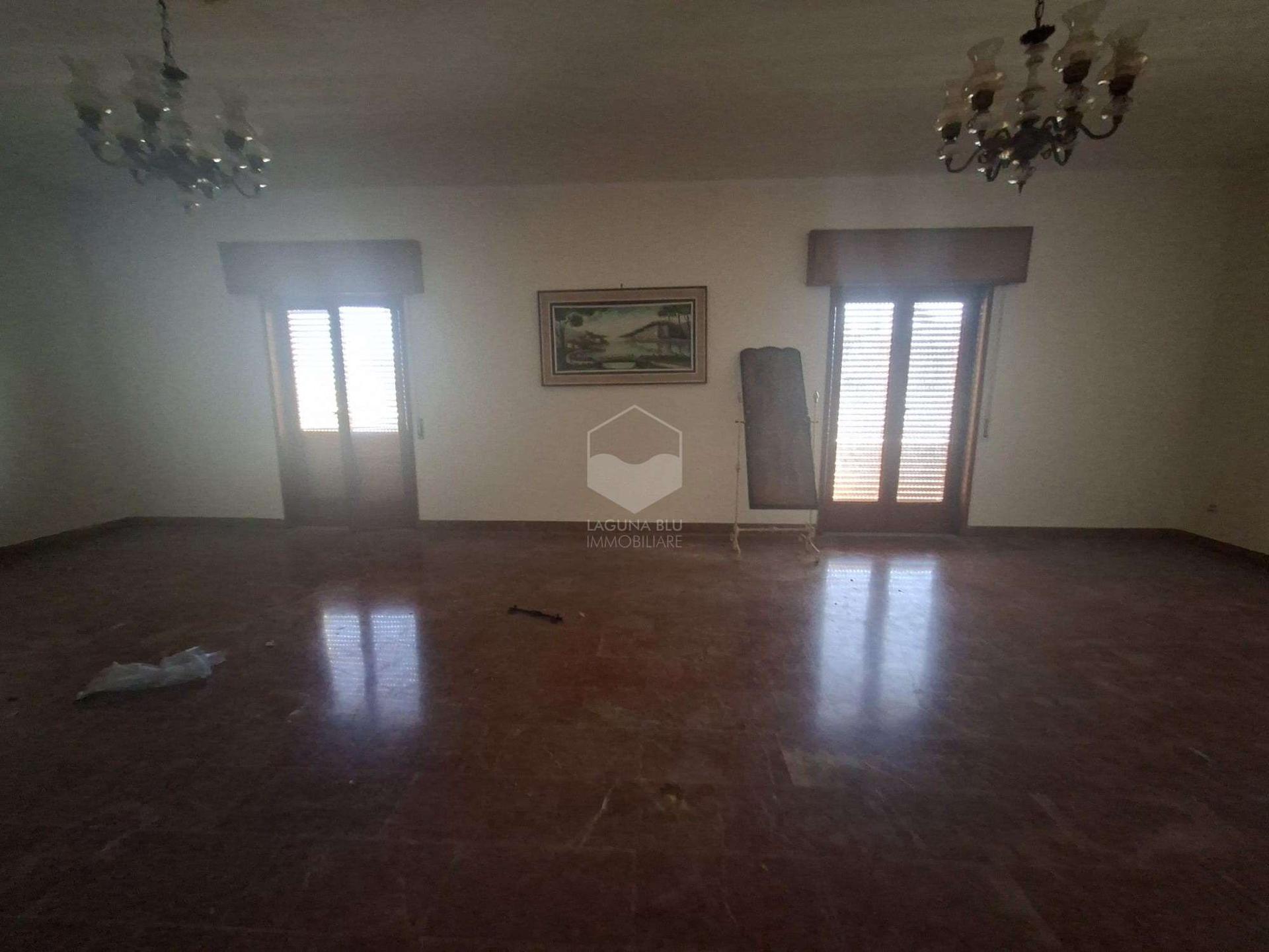 Villa in Via Volturno, Mazara del Vallo