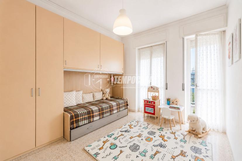 Trilocale in Via II Giugno 3, Abbiategrasso