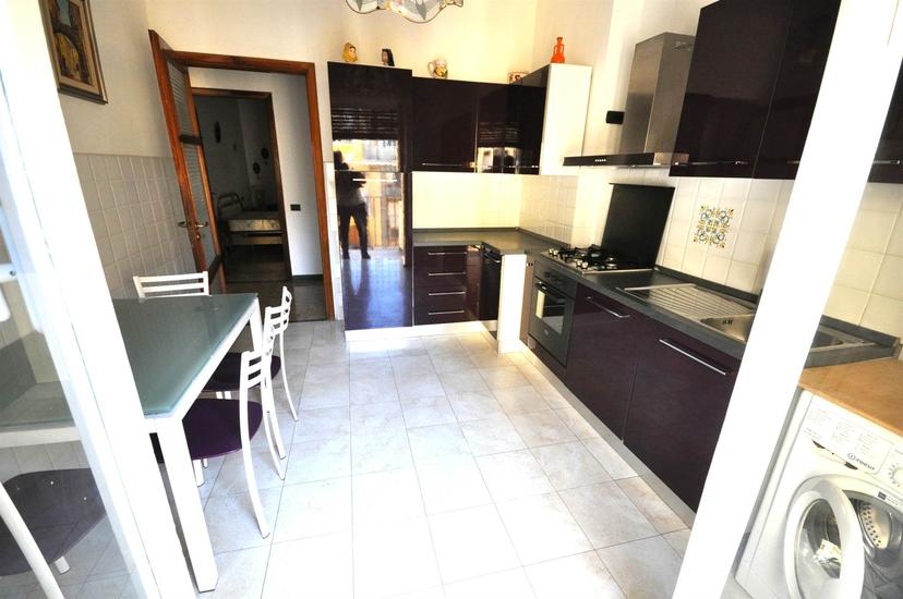 Trilocale in Via Napoli, La Spezia