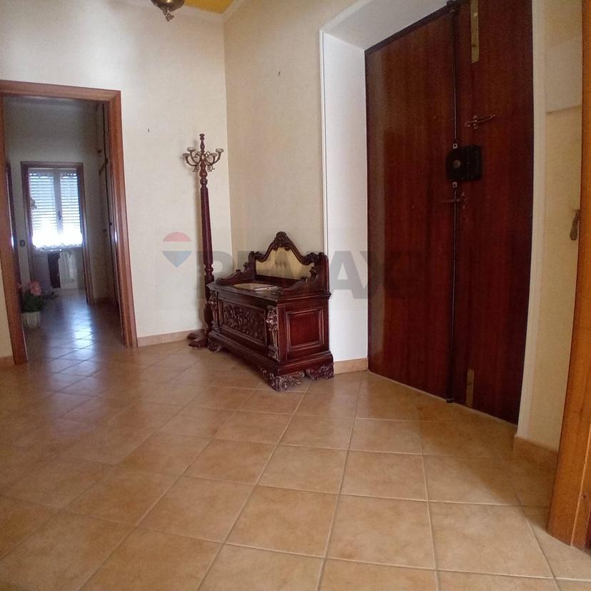 Trilocale in Via Alessandro Volta 13, Monte Romano — foto 4 di 5