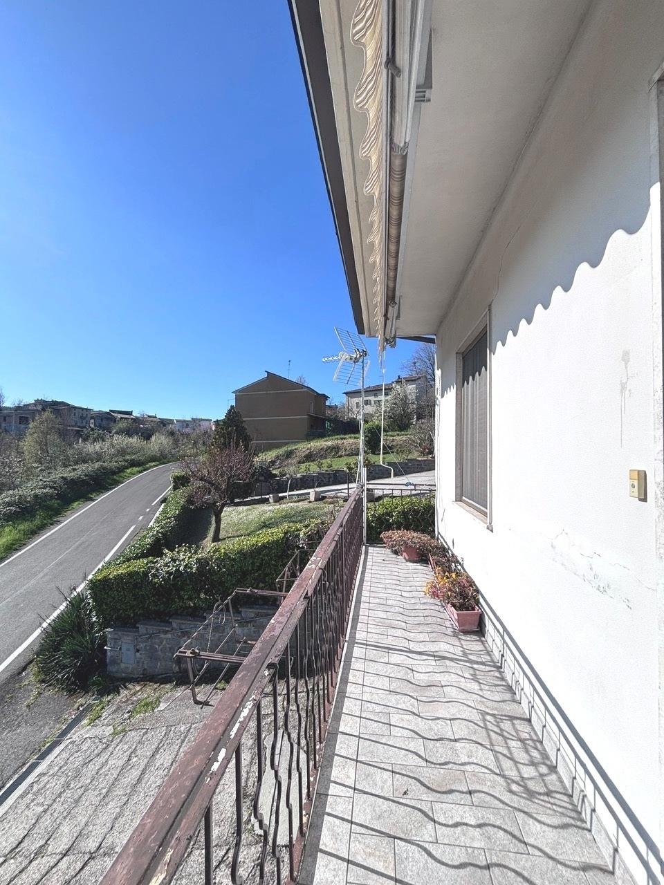 Casa indipendente in Strada Provinciale 4 4, Vernasca