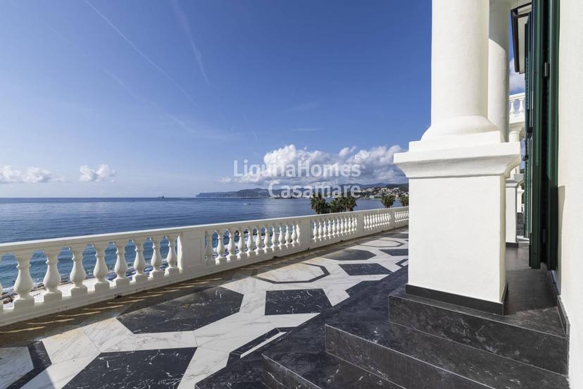 Villa in Corso Vittorio Poggio, Albisola Superiore — foto 2 di 5