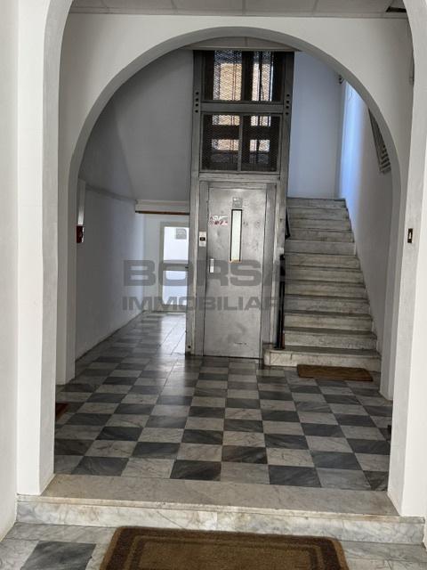 Trilocale in Via Serafino De Tivoli, Livorno