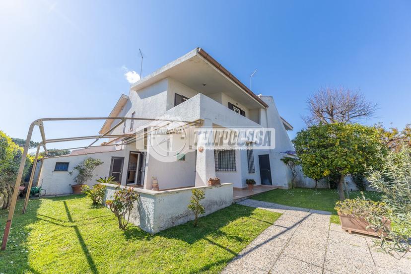 Villa a schiera in Via La Casa Bianca, Cerveteri — foto 2 di 5