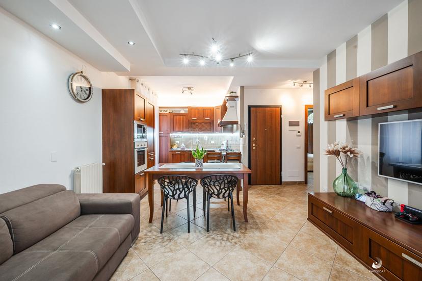 Trilocale in Via Oberdan 111, Castelfranco Emilia — foto 4 di 5