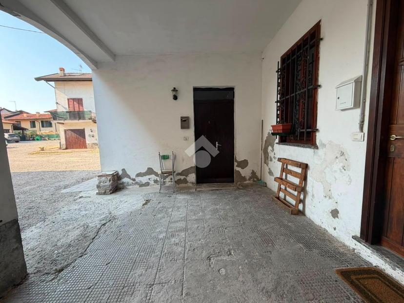 Casa indipendente in Via Ortigara 8, Cantù — foto 3 di 5