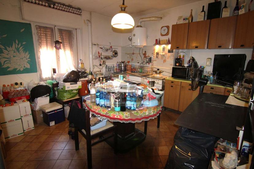 Porzione di casa in Via del Ghetto  8, Scandiano