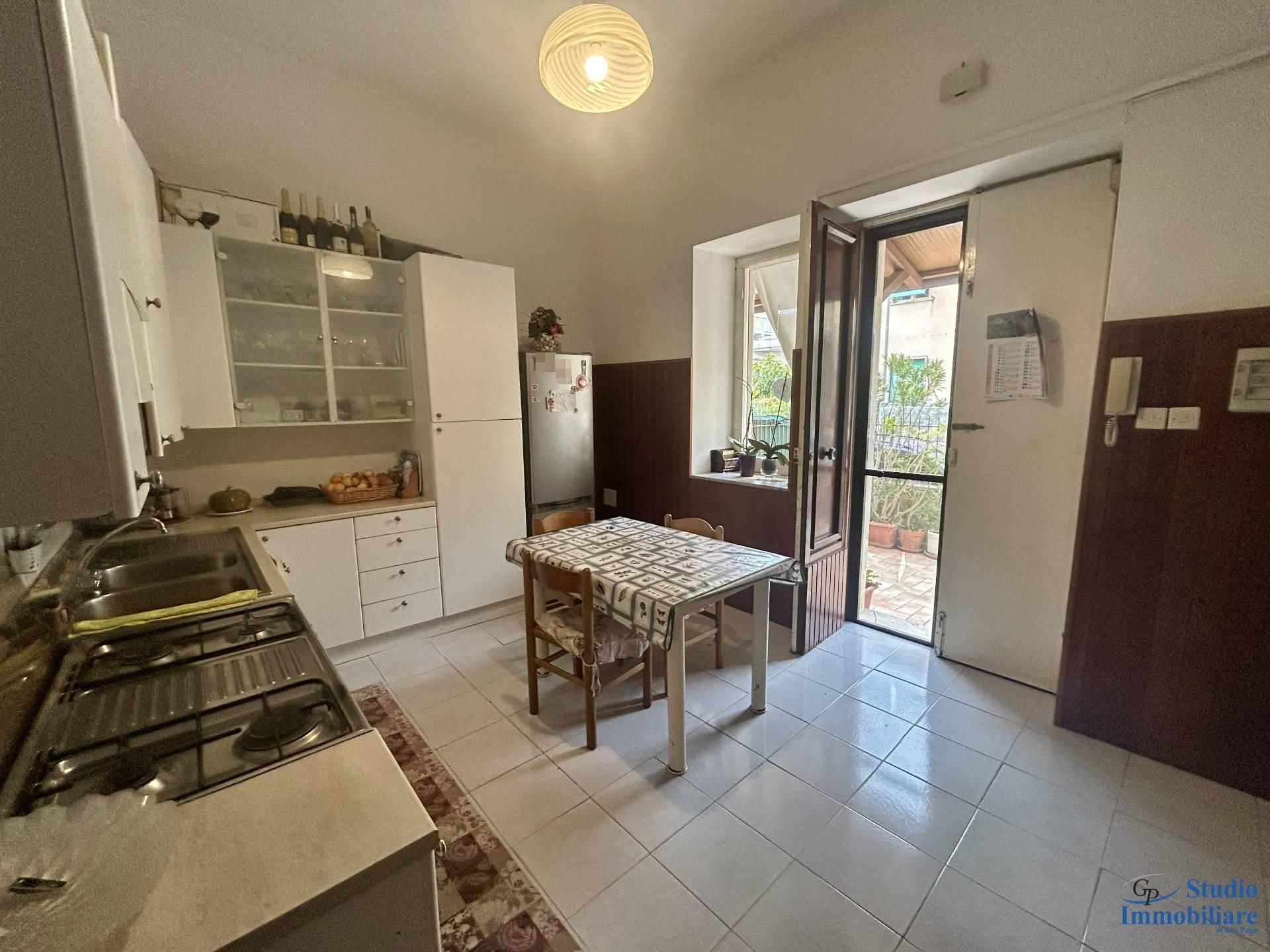 Casa indipendente in Via Giovanni Lanza 11, Fondi
