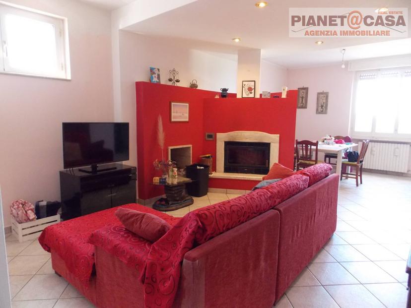 Appartamento in Via Roma, Castel di Lama