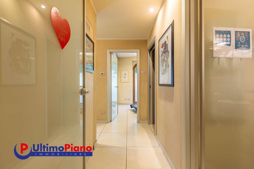 Appartamento in Rue Monseigneur Jean Joconde StéVenin 11, Aosta — foto 3 di 5