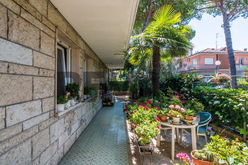 Villa in Via Comandini 7, Cattolica — foto 4 di 5
