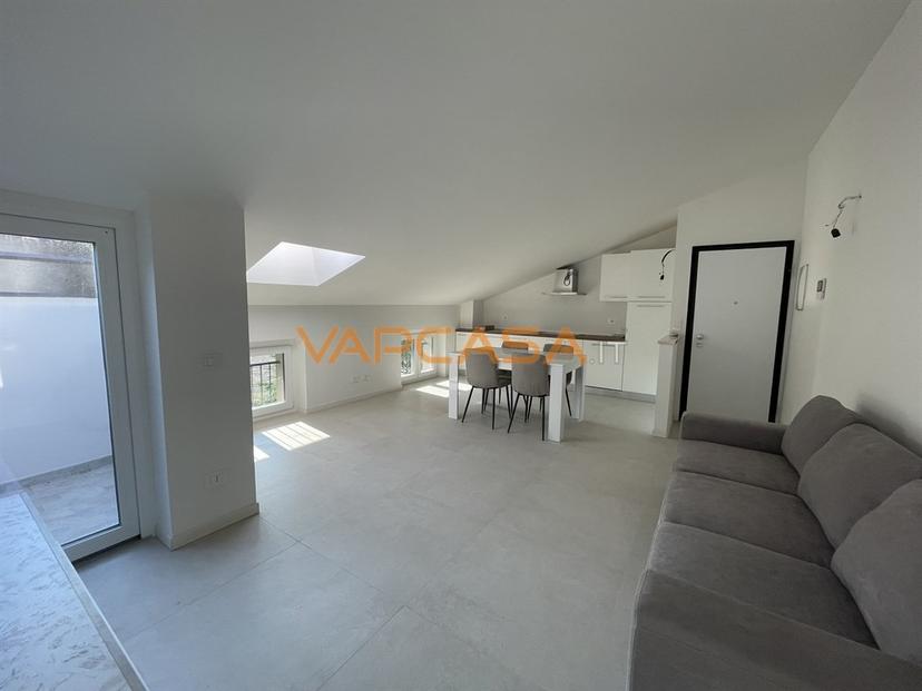 Trilocale in Via Crema, Romano di Lombardia — foto 2 di 5