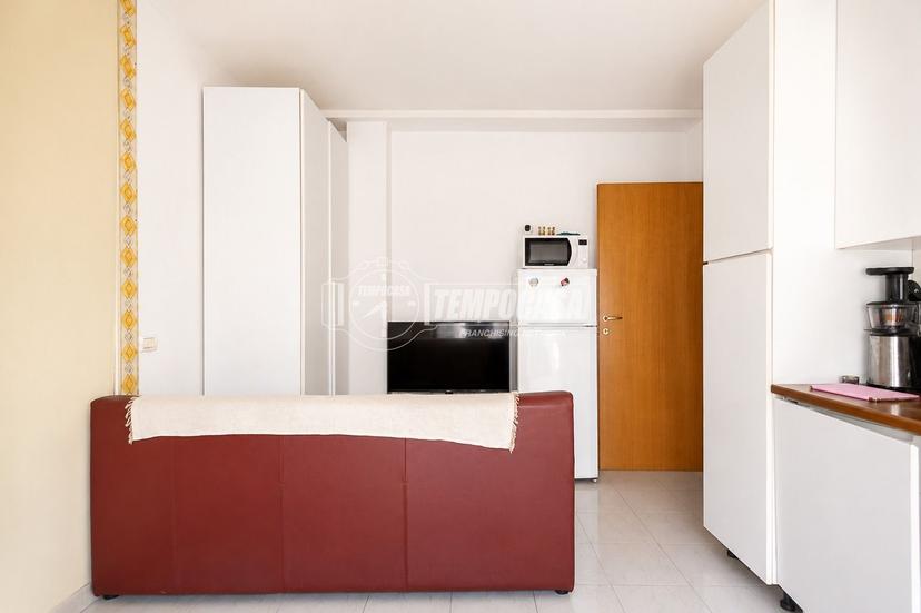 Monolocale in Via Zanichelli, Reggio nell'Emilia — foto 4 di 5