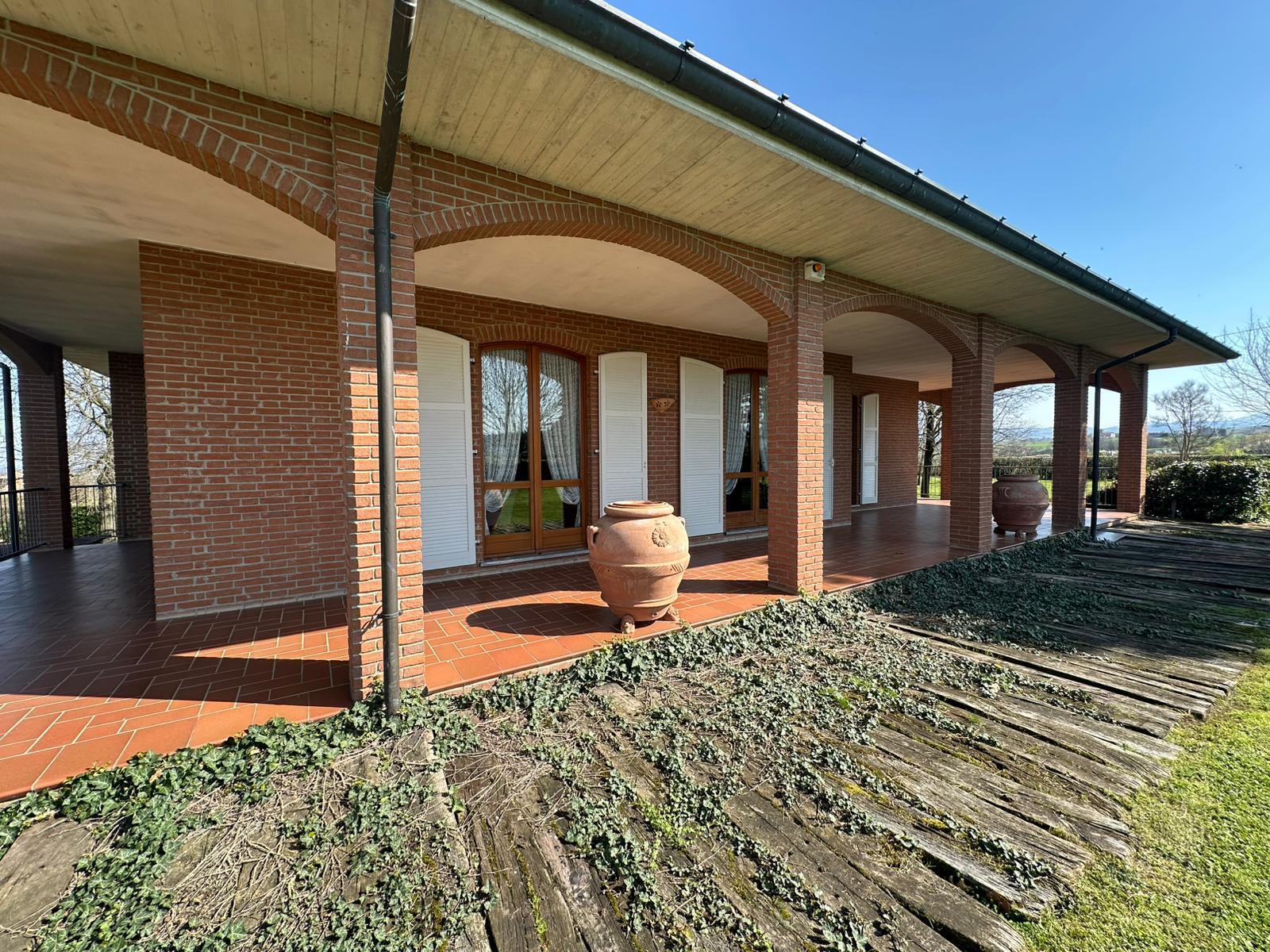 Villa in Località Seminò 154b, Ziano Piacentino
