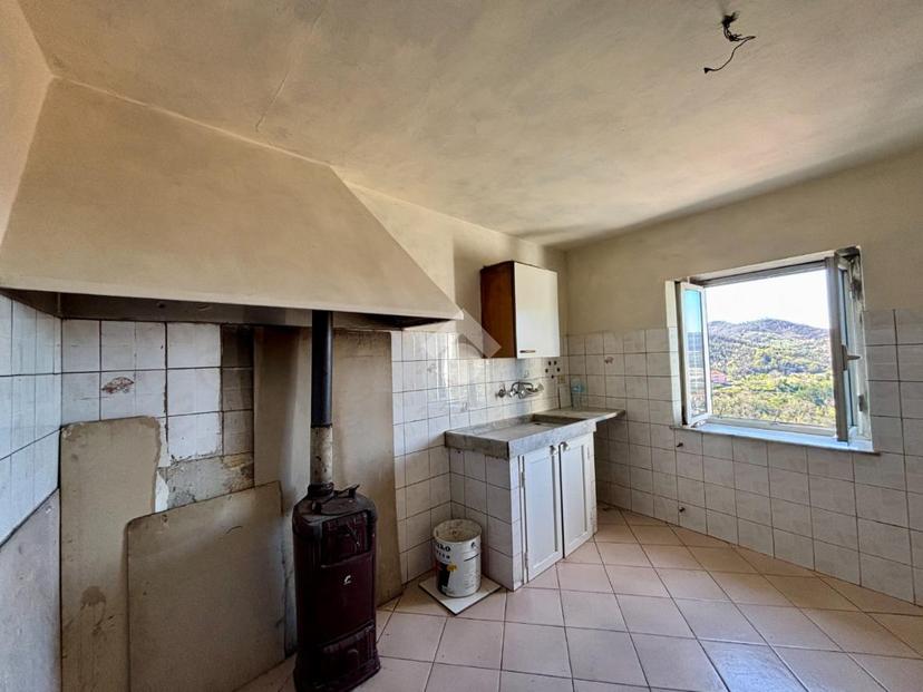 Casa indipendente in Piazza N.S. Assunta 18, Sant'Olcese — foto 3 di 5