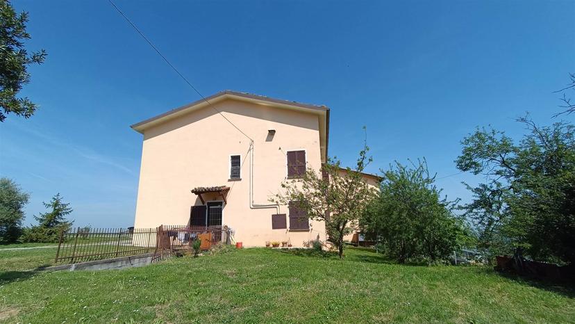 Casa colonica, Gropparello — foto 4 di 5