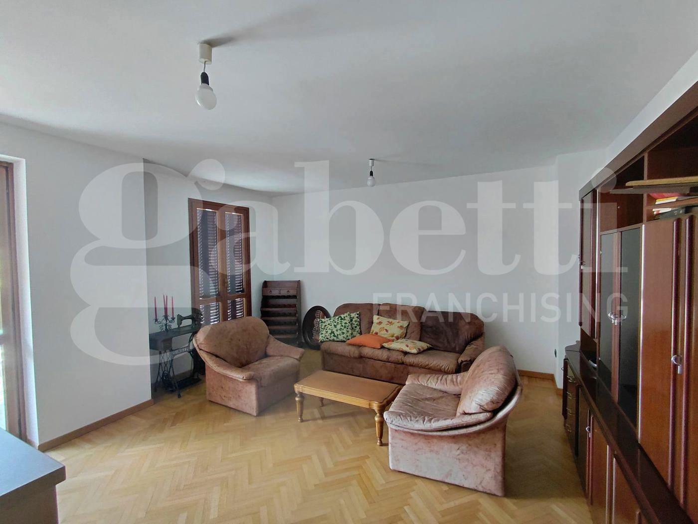 Quadrilocale in Via Morelli Snc, Morbegno
