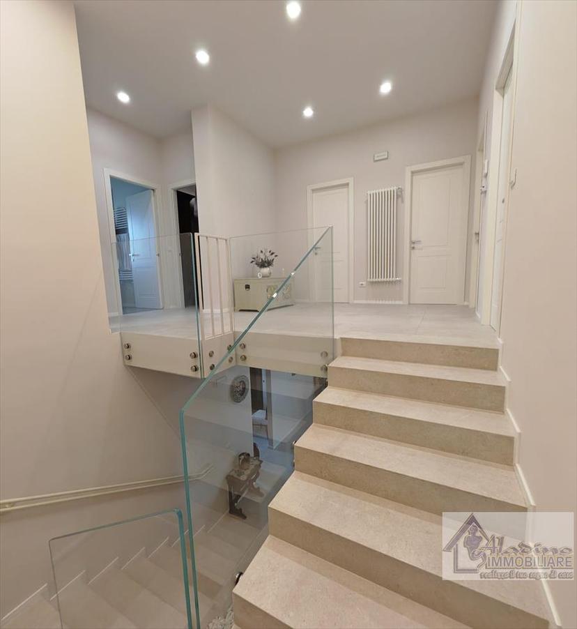Villa a schiera in Via Ravagnese, Reggio di Calabria — foto 5 di 5