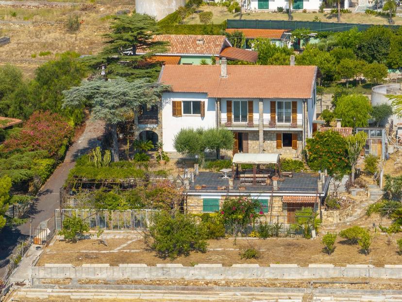 Villa in Via Padre Semeria 249, Sanremo — foto 2 di 5