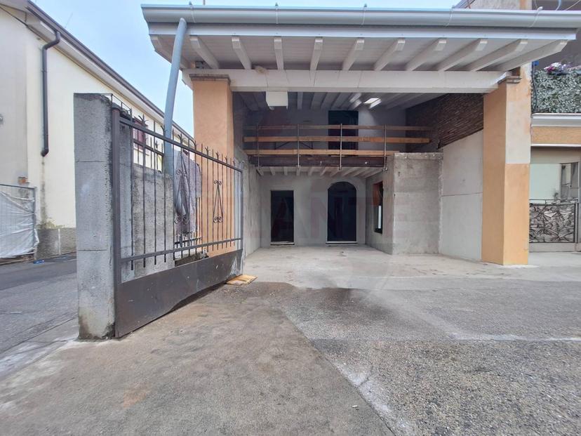Trilocale in Via Dugalone 27 27, Travagliato — foto 3 di 5