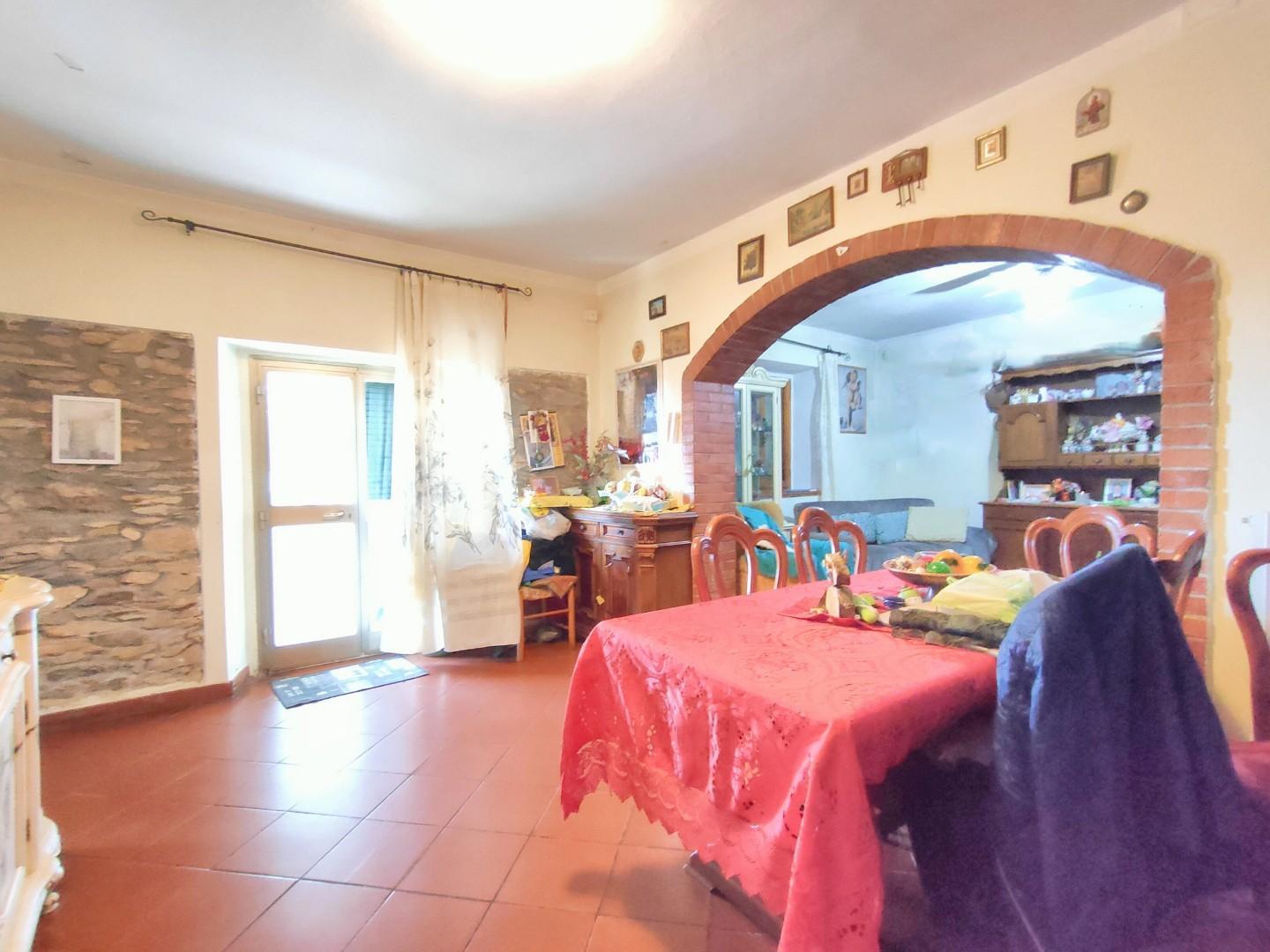Terratetto, Calci