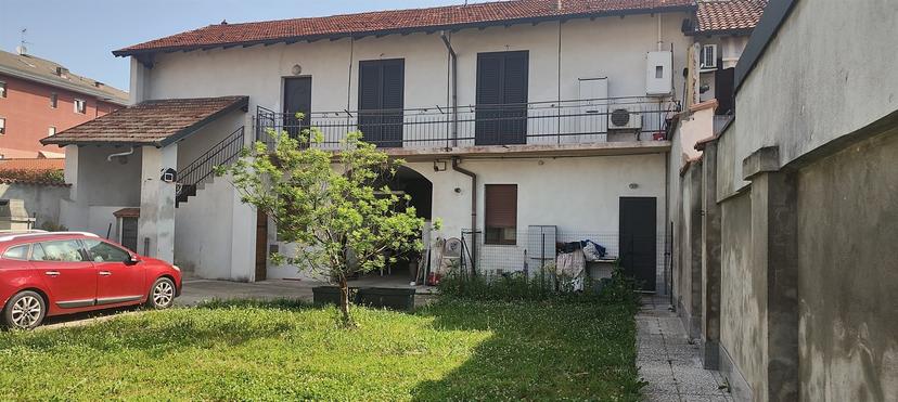 Villa in Sempione 82, San Vittore Olona — foto 2 di 5
