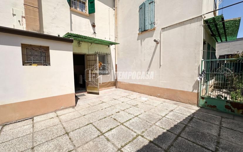 Appartamento in Via Martiri della Libertà, San Carlo 59, Terre del Reno — foto 4 di 5