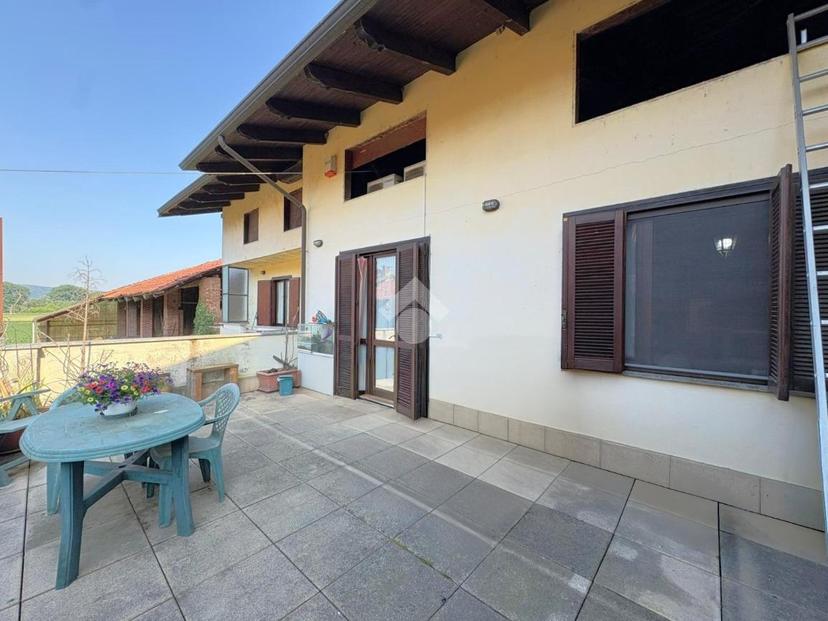 Casa indipendente in Via Manifattura 24, Strambino — foto 3 di 5
