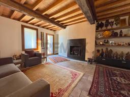 Casa indipendente, Sospiro