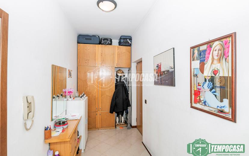 Quadrilocale in Via Papa Giovanni XXIII 14, Tavazzano con Villavesco — foto 3 di 5