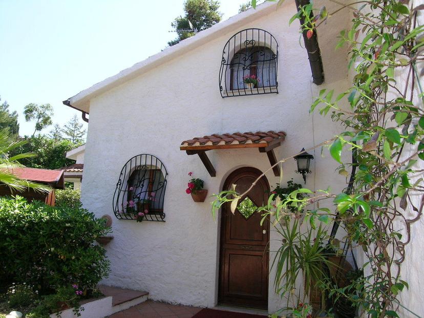 Villa a schiera in Via delle Rose, Numana — foto 2 di 5