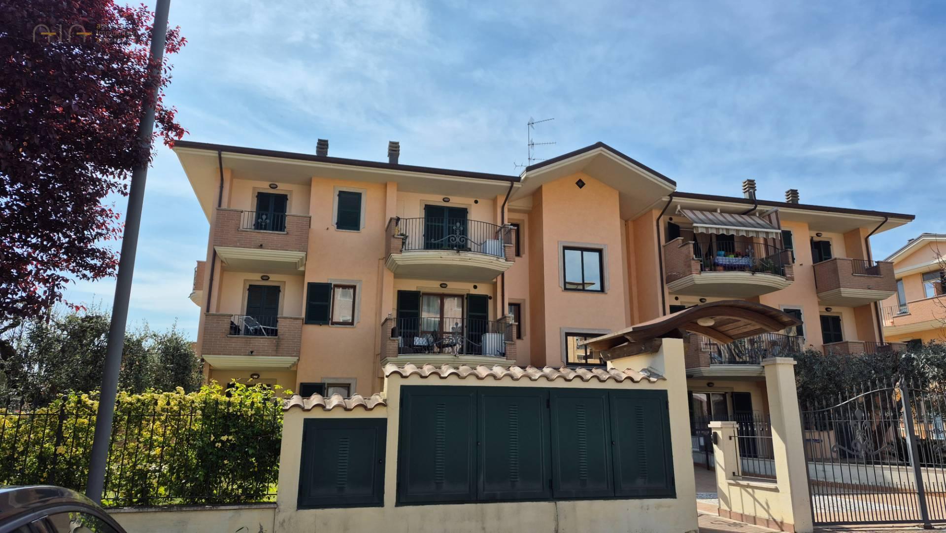 Trilocale in Via Padre Michele Bulmetti 1, Spinetoli