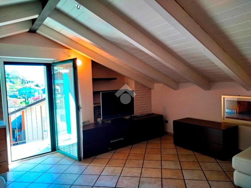 Bilocale in Frazione Pont d'Avisod 21, Sarre — foto 2 di 5