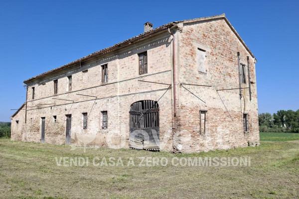 Rustico in Strada Lago di Lesina, Snc, Pesaro — foto 5 di 5