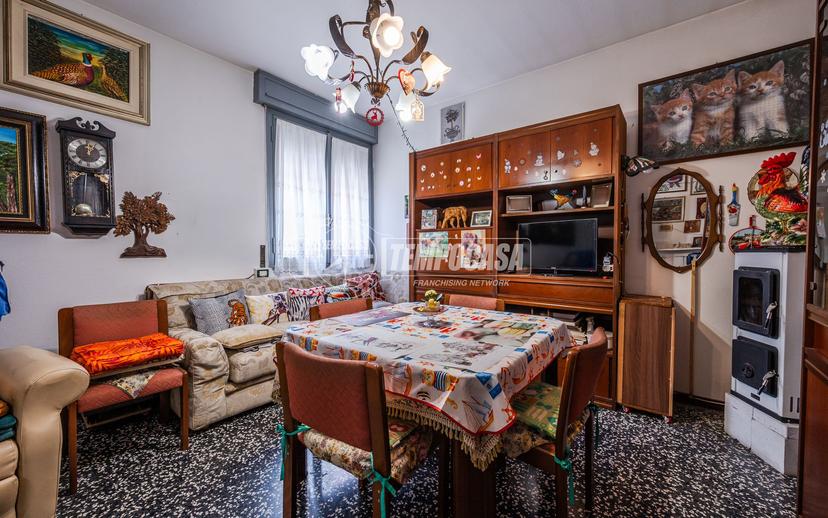 Bilocale in Viale Repubblica 26, Correggio — foto 4 di 5