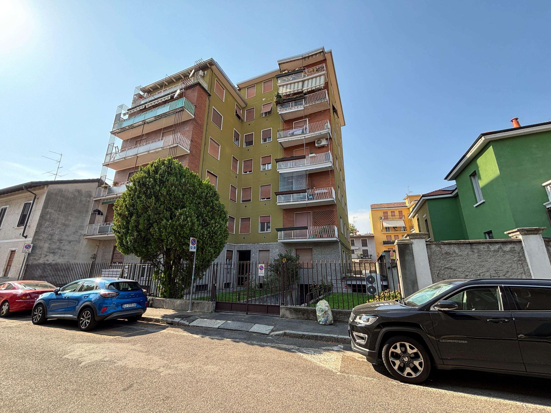 Bilocale, Legnano