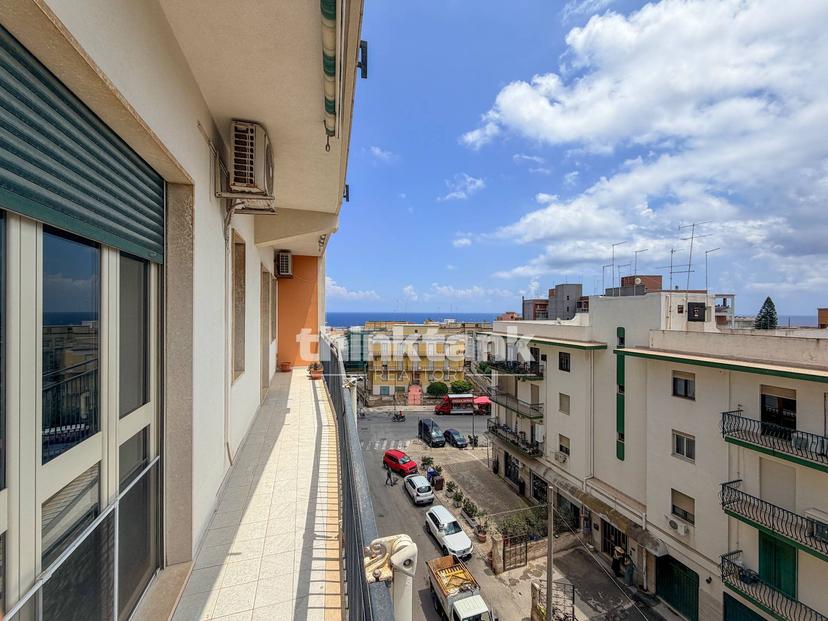 Quadrilocale in Viale Tunisi, Siracusa
