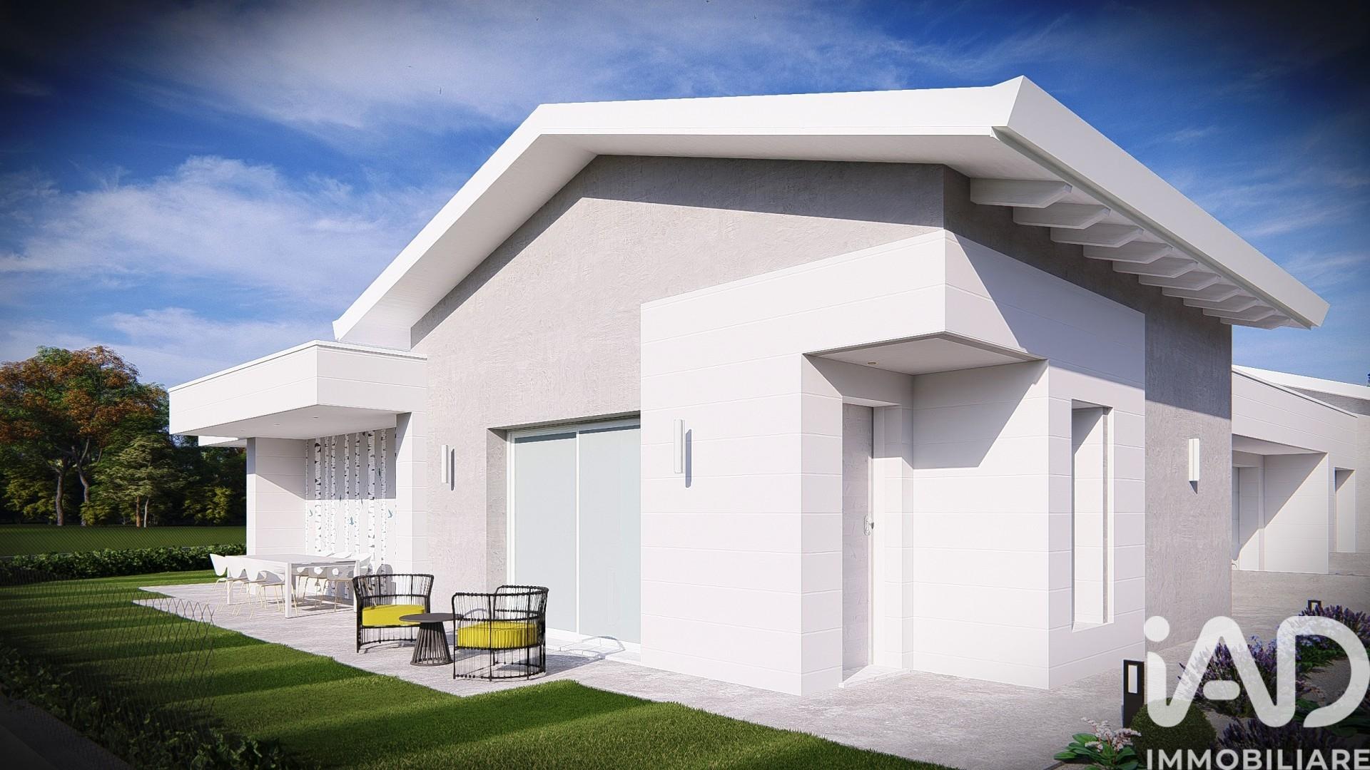 Villa in Strada Brughiere Snc, Castel Goffredo