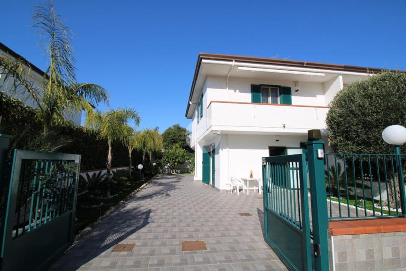 Villa in Via Francesco Gregorio 32, Capaccio — foto 3 di 5