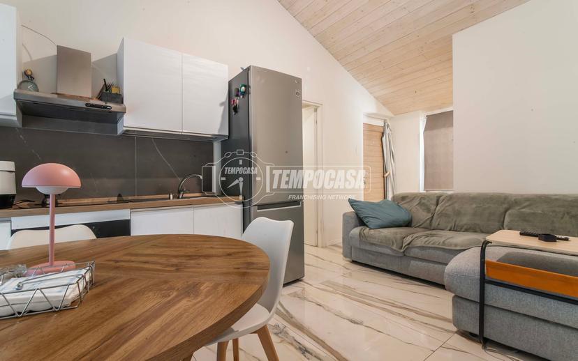 Trilocale in Via Valle 5, Appiano Gentile — foto 4 di 5