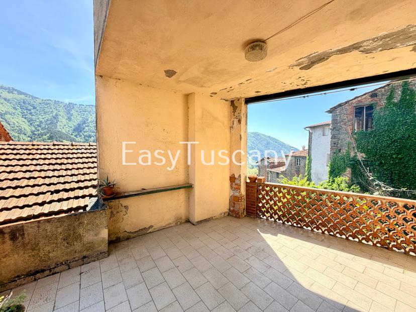 Appartamento in Via Corrado Pollera 27, Villa Basilica — foto 4 di 5