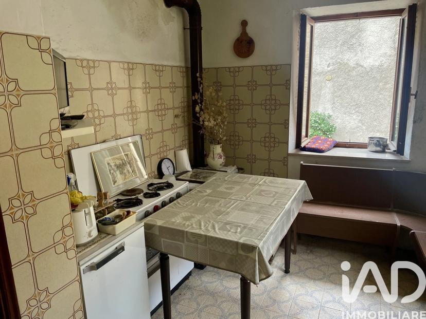 Casa indipendente in Strada Cumerlotti Snc, Vallarsa — foto 4 di 5