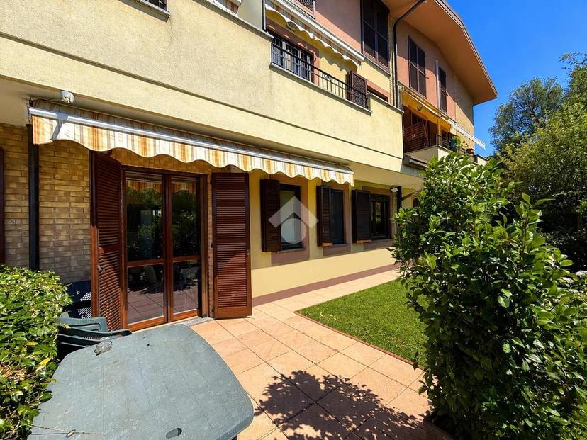 Trilocale in Via Carducci 435, Caronno Pertusella — foto 5 di 5