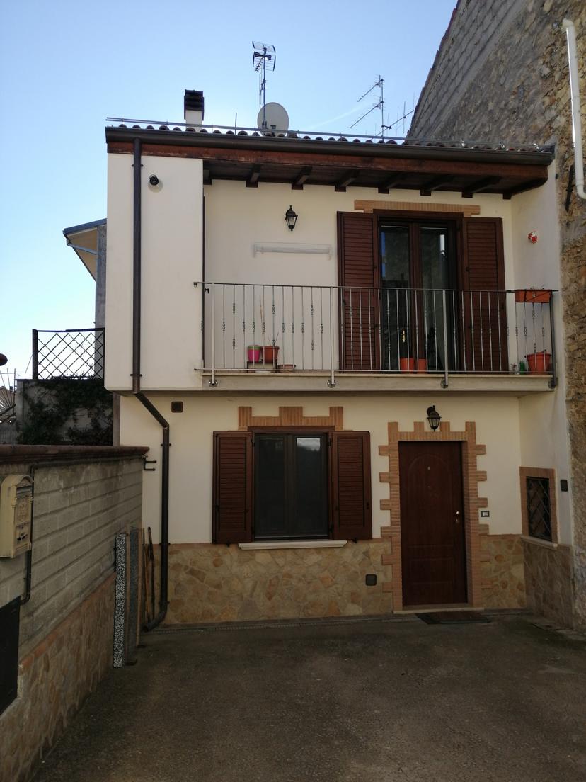 Casa indipendente in Via Arischia 144, Pizzoli — foto 4 di 5