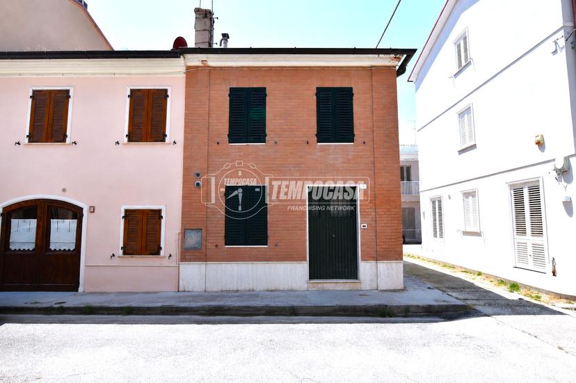 Casa indipendente in Via Augusto Murri 8, Porto San Giorgio — foto 4 di 5