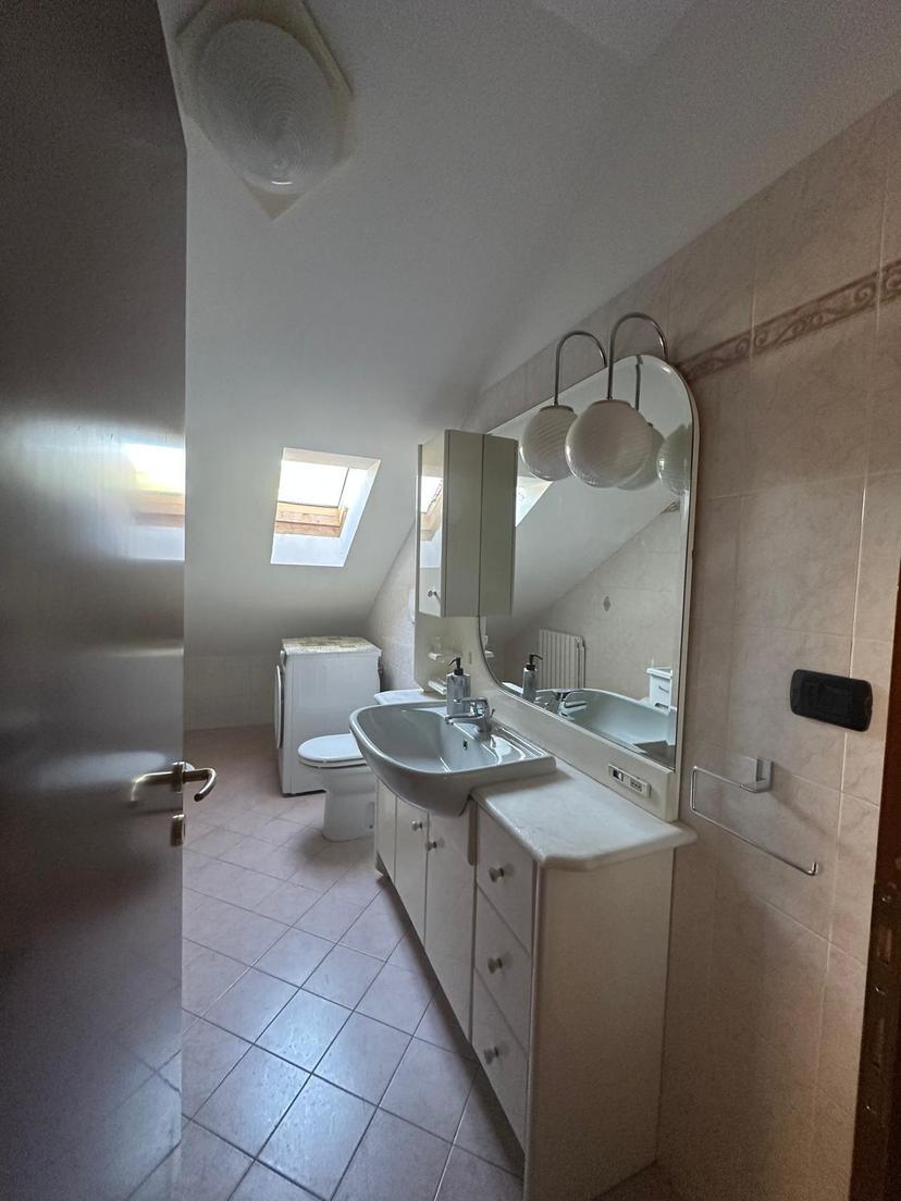 Bilocale, Castel di Lama — foto 2 di 5